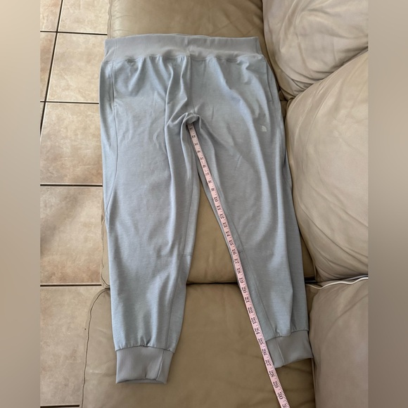 THE NORTH FACE Women's Plus Dune Sky Jogger - Picture 8 of 17